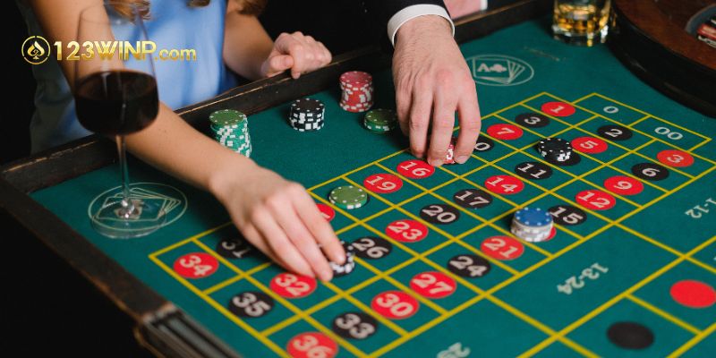 Với câu hỏi người Việt Nam có được chơi casino không, câu trả lời là có